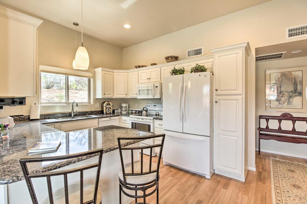 Lovely Tucson Home With Private Pool And Hot Tub! 외부 사진