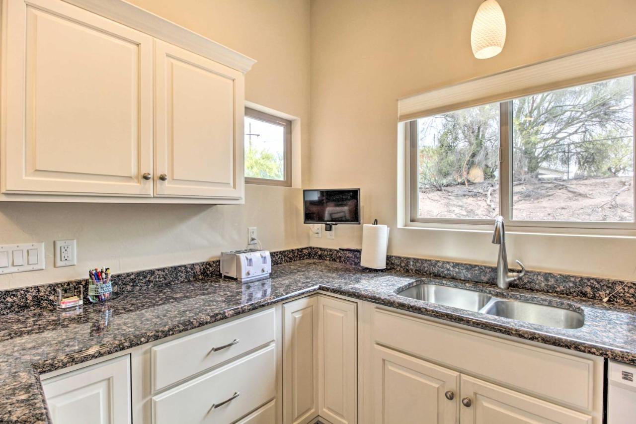 Lovely Tucson Home With Private Pool And Hot Tub! 외부 사진