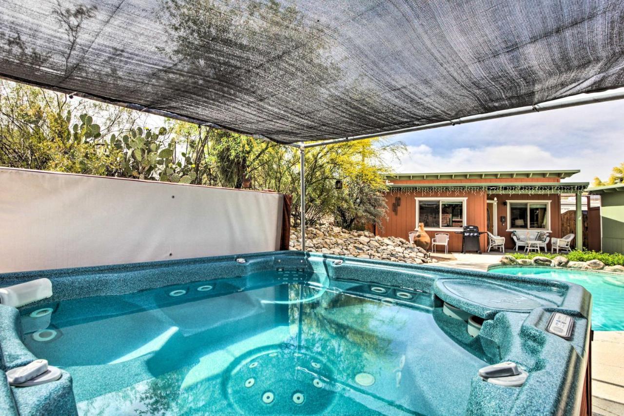 Lovely Tucson Home With Private Pool And Hot Tub! 외부 사진